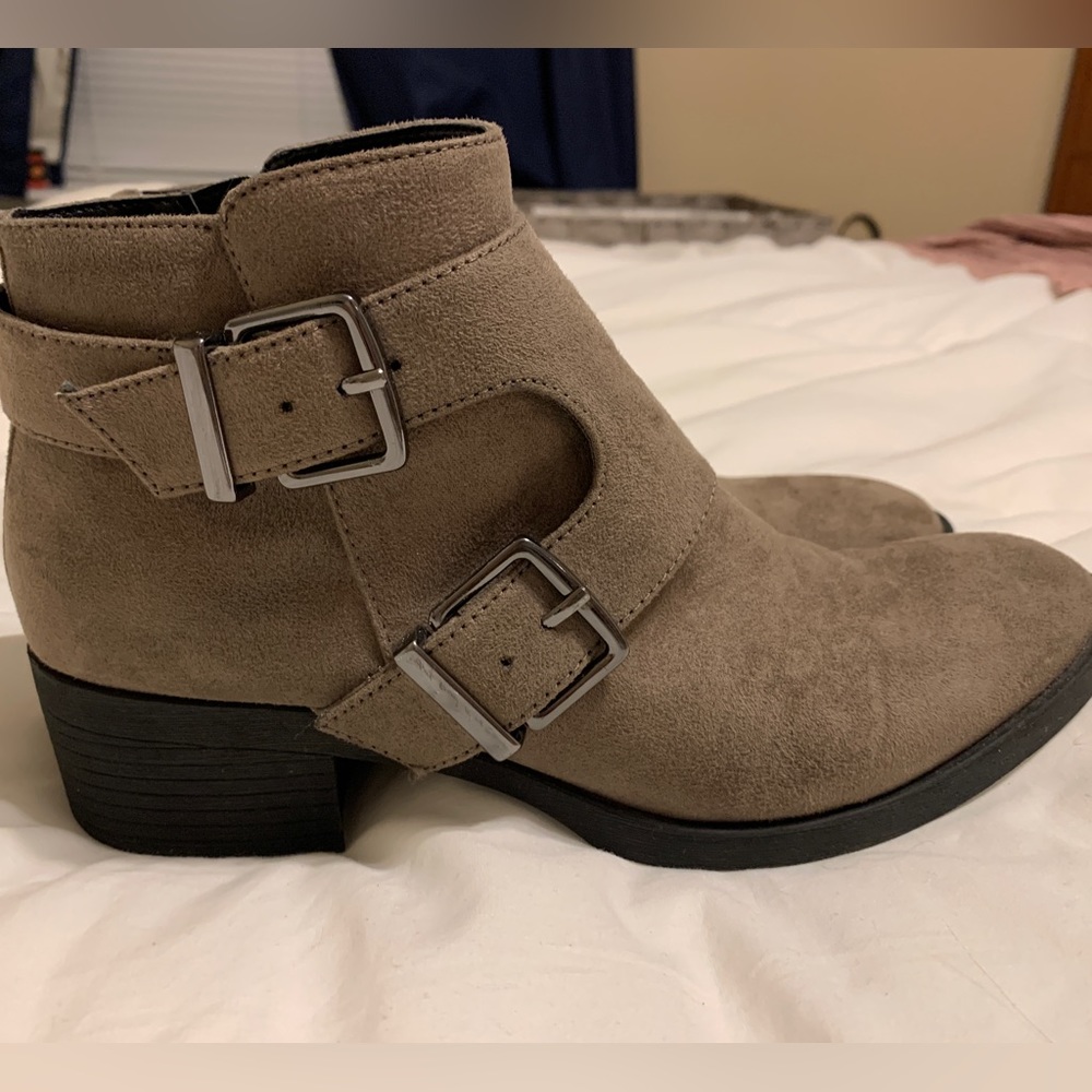 Suede Brown Boots
